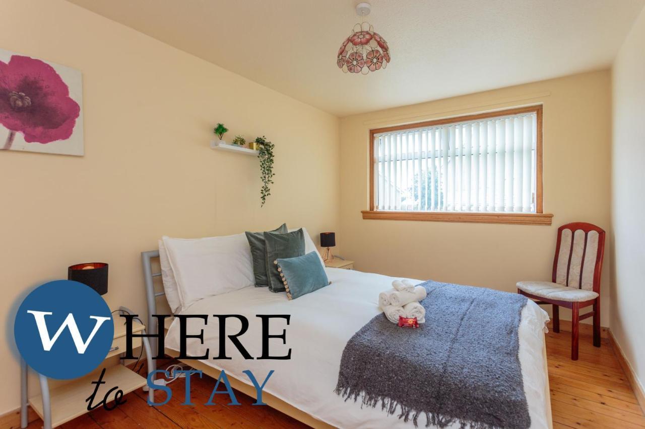 אדינבורו Lovely Apartment By The Hillwood Park-Free Parking מראה חיצוני תמונה
