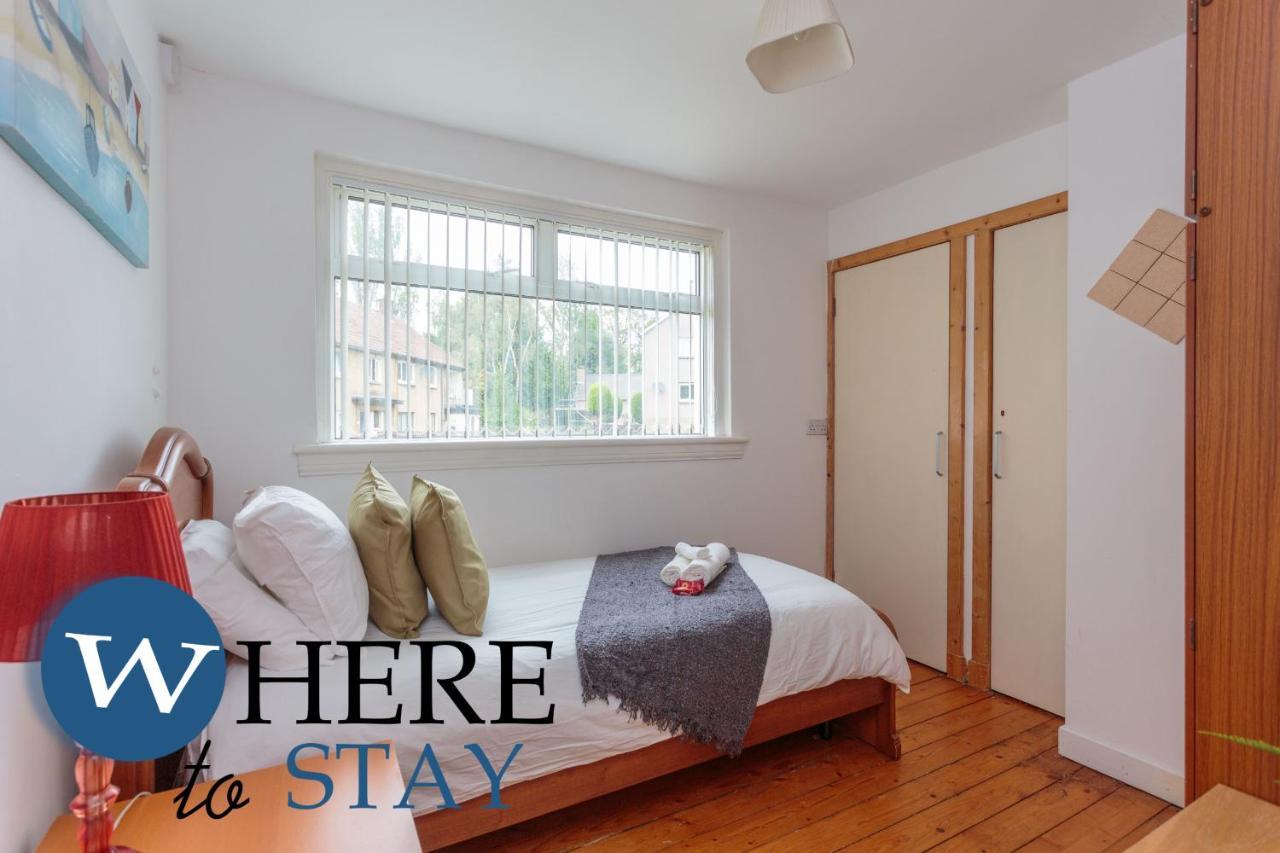 אדינבורו Lovely Apartment By The Hillwood Park-Free Parking מראה חיצוני תמונה