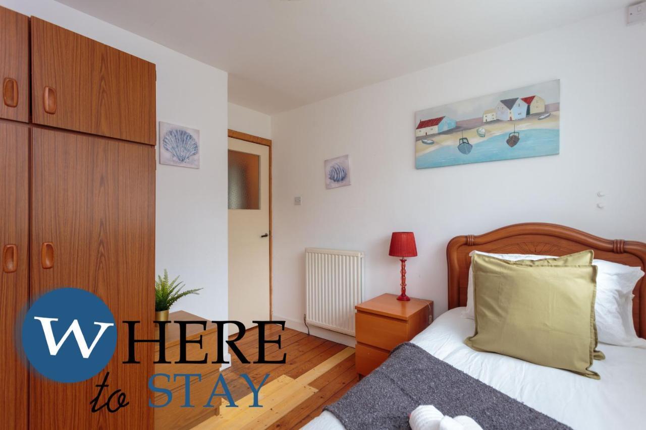 אדינבורו Lovely Apartment By The Hillwood Park-Free Parking מראה חיצוני תמונה